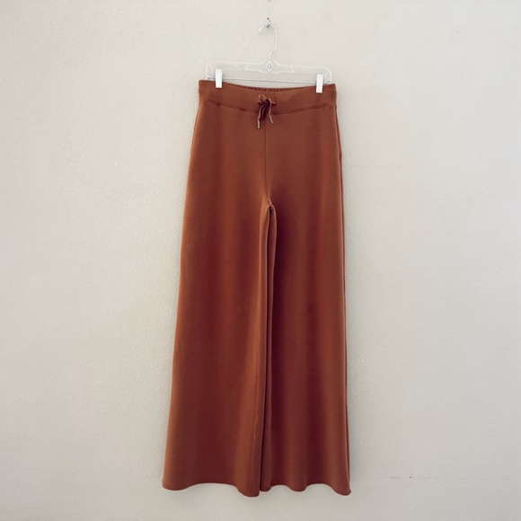 Spanx Air Essentials Wide Leg Pant Womens Large Tall Butterscotch Casual Comfy - Picture 5 of 13